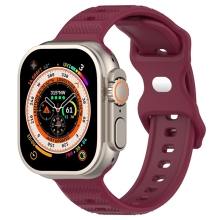 Remienok pre Apple Watch Ultra 49 mm / 45 mm / 44 mm / 42 mm - s vrúbkovaním / bodkami - silikónový - bordový