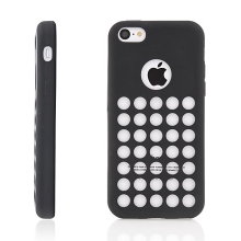 Ochranný gumový kryt pro Apple iPhone 5C - černý s dutými tečkami