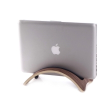 Stojan / držák SAMDI pro Apple MacBook Air / Pro - svislý - dřevěný - tmavě hnědý