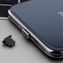 Záslepka konektoru Lightning pro Apple iPhone / iPad - antiprachová - hliníková - černá